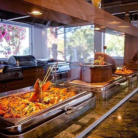 Otel Club Muskebi 4*