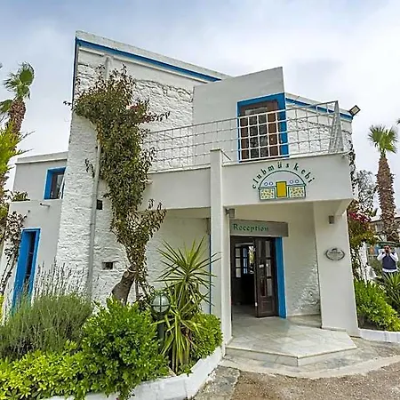 Club Muskebi מלון