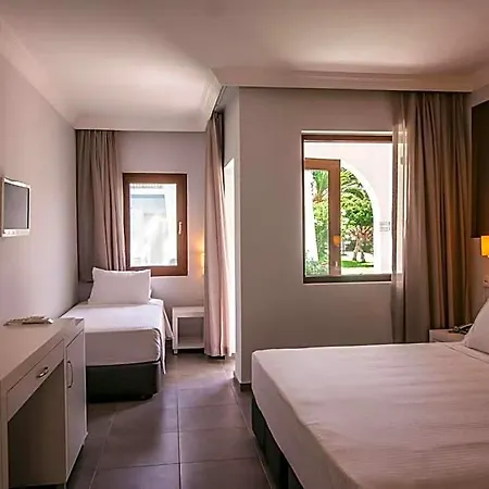 Hotell Club Muskebi 4*